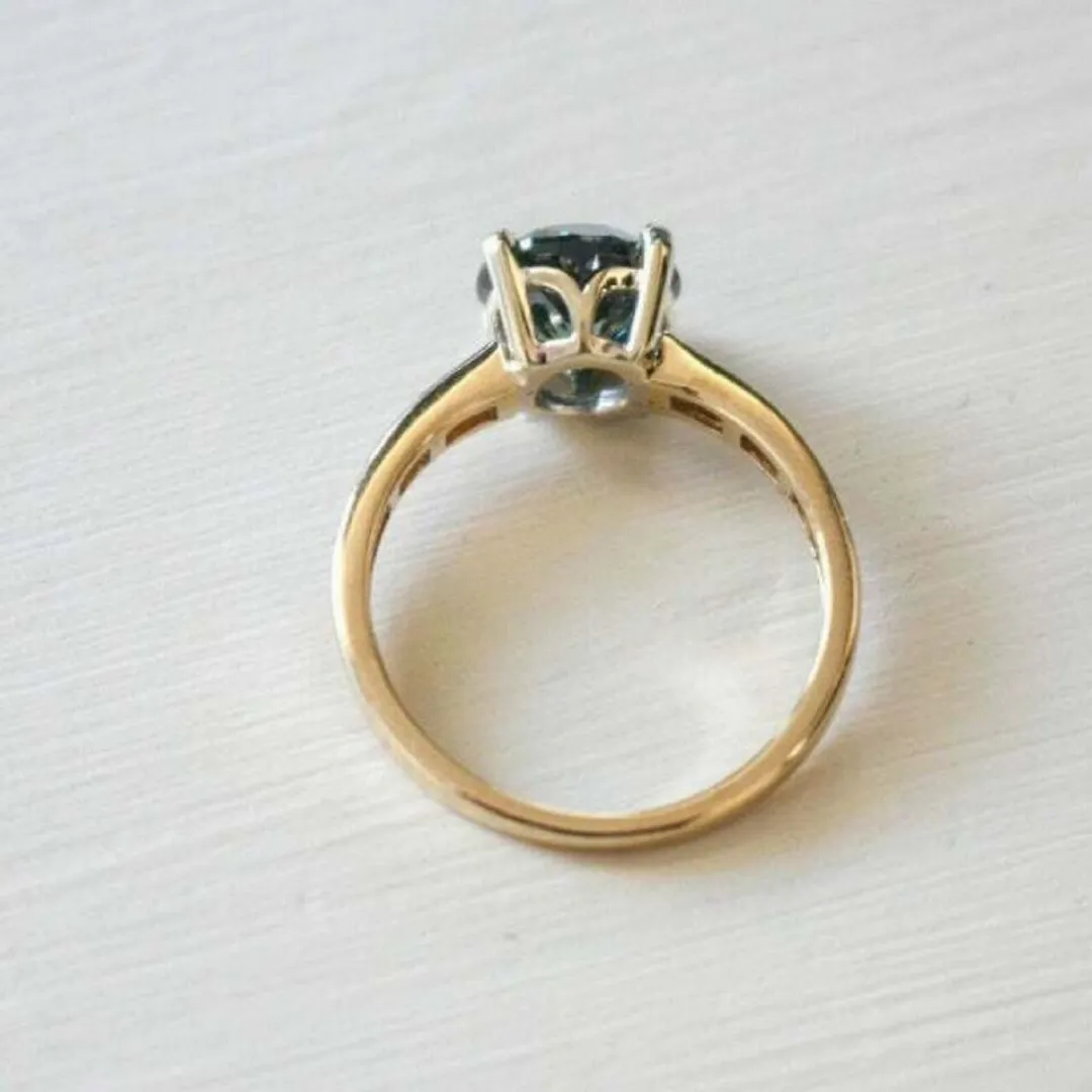 /public/photos/live/Peacock Blue Round Moissanite Engagement Ring 657 (5).webp